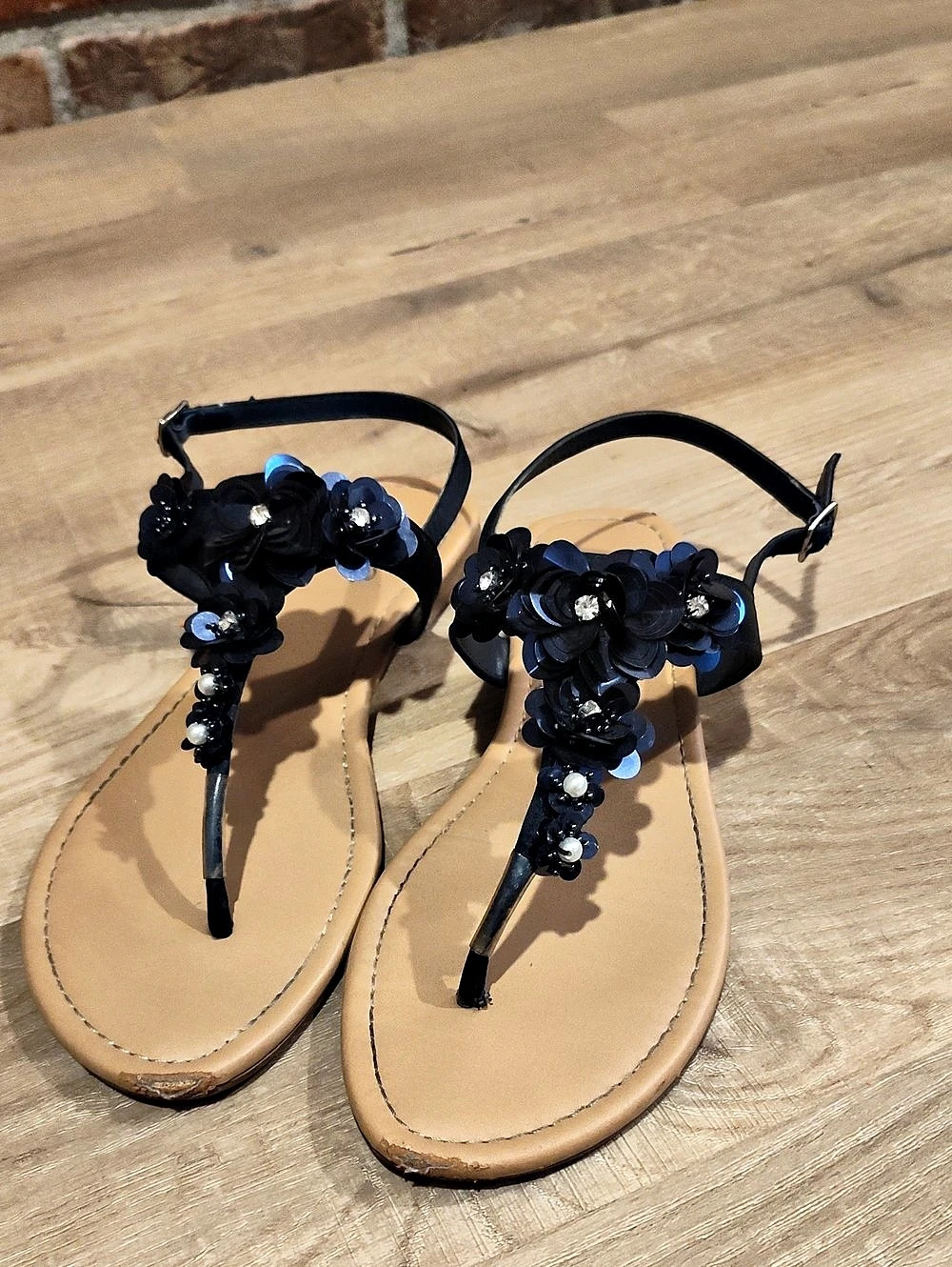 Y-Not? Floral Beaded Thong Sandals in Navy Blue